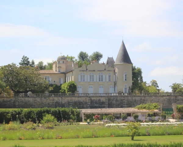 chateau-lafitte